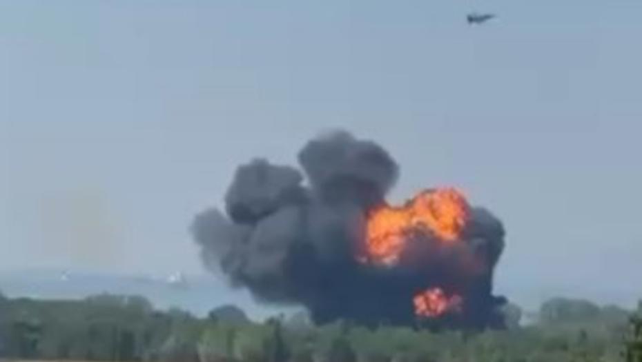 Yalova'da F-16 Eğitim Uçağı Kaza Yaptı: Pilot Güvenli Bir Şekilde Kendini Fırlattı