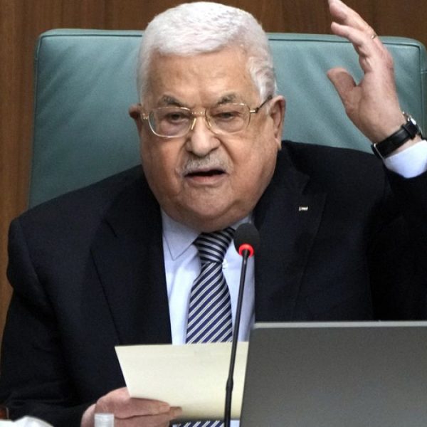 Filistin Yönetimi yeni hükümetini açıkladı, beş bakan Gazze'den ayrıldı