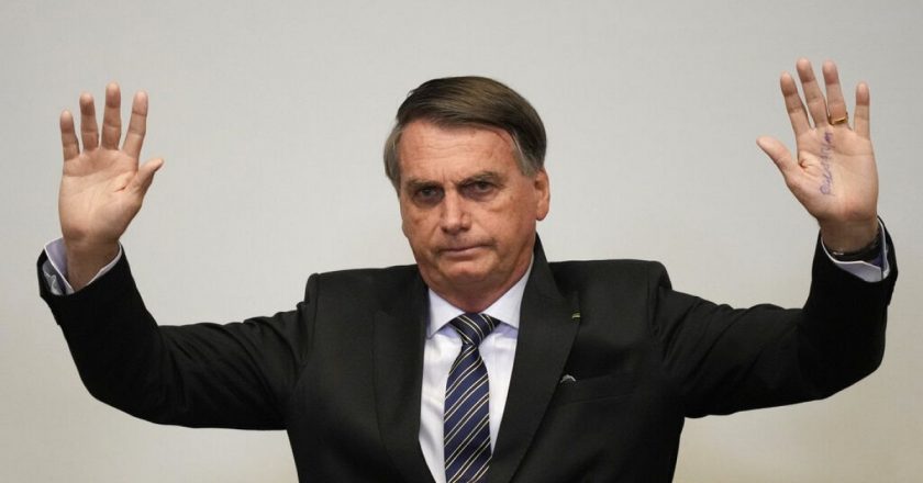 Brezilya: Pasaportuna el konulan Bolsonaro, 2 gün boyunca Macaristan büyükelçiliğinde kaldı