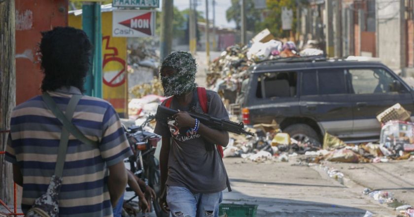 Haiti, Fransa'nın milyarlarca dolarlık borcunu ödemesini istiyor