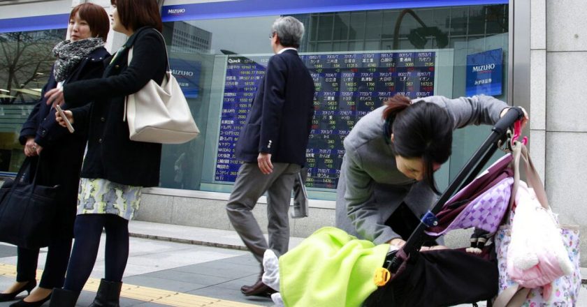 Nüfusu hızla azalan Japonya'da belediyelerin yüzde 40'ı yok olabilir