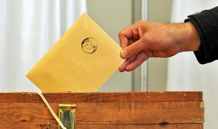 Gaziosmanpaşa'da oy sayımı sürüyor