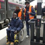 Paralimpik Oyunları: Paris Metrosu'nun engelliler için uygun olmaması eleştirilere yol açtı