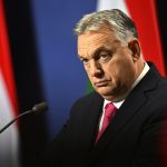 Avrupa Parlamentosu'nun 120 üyesi Viktor Orban'ın veto yetkisinin kaldırılması çağrısında bulundu