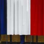 Fransa'daki genel seçimlerin ikinci turunda aşırı sağcılar mutlak çoğunluğu alamayabilir