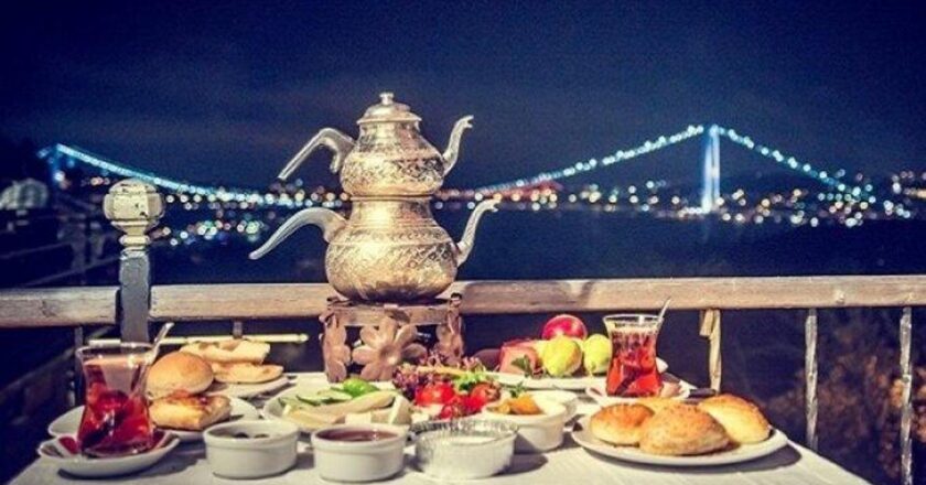 Sahur’da yemelisin! Dolu tutan yiyecekler! Oruçta oruç tutmaya devam eden yiyecekler nelerdir? Ramazan’da yenilecek yiyecekler …