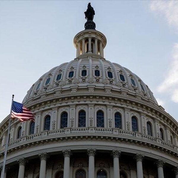 ABD Başkanı Trump’ın “vergi indirimi” tasarısı Senato’dan geçti