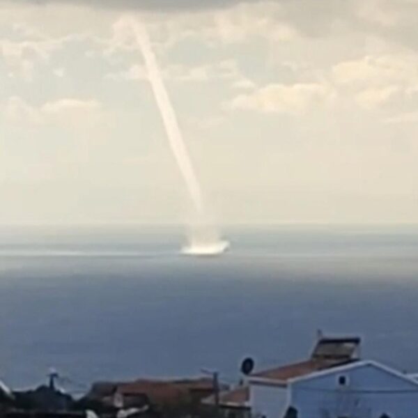 Marmara Denizi’nde hortum alarmı