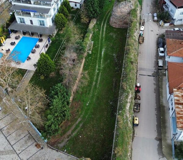 Papa’nın Ziyaretiyle Arsalar Değer Kazandı: 5.5 Milyon Lira!