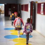 Zorbalığa karşı yeni adım: Okula başlama yaşı değişecek mi?